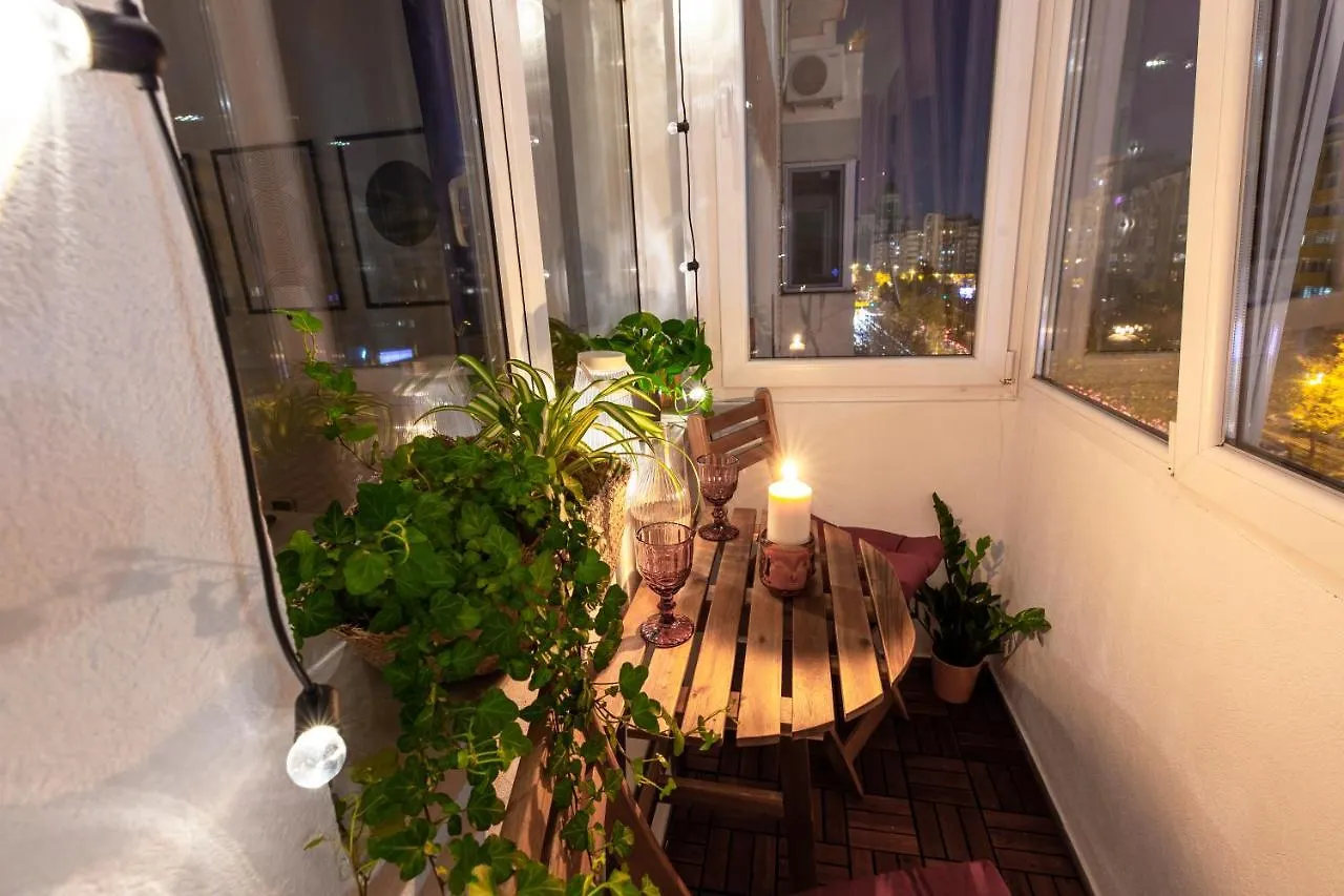 Apartament 13 Septembrie Apt, Near Marriott Bucureşti