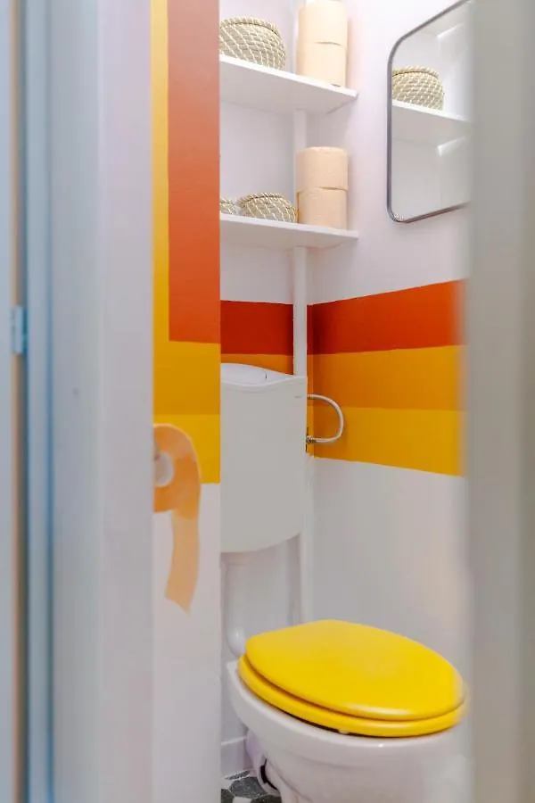Apartament 13 Septembrie Apt, Near Marriott Bucureşti România