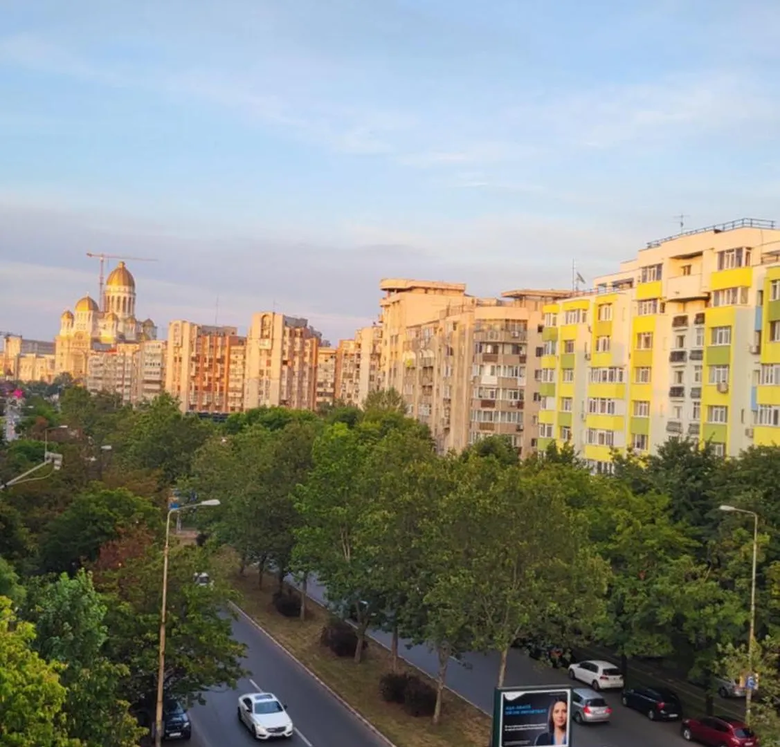 13 Septembrie Apt, Near Marriott Bucureşti